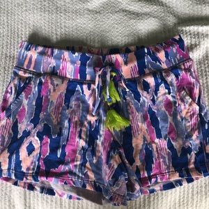 Lilly Pulitzer comfy shorts with tassles size XS